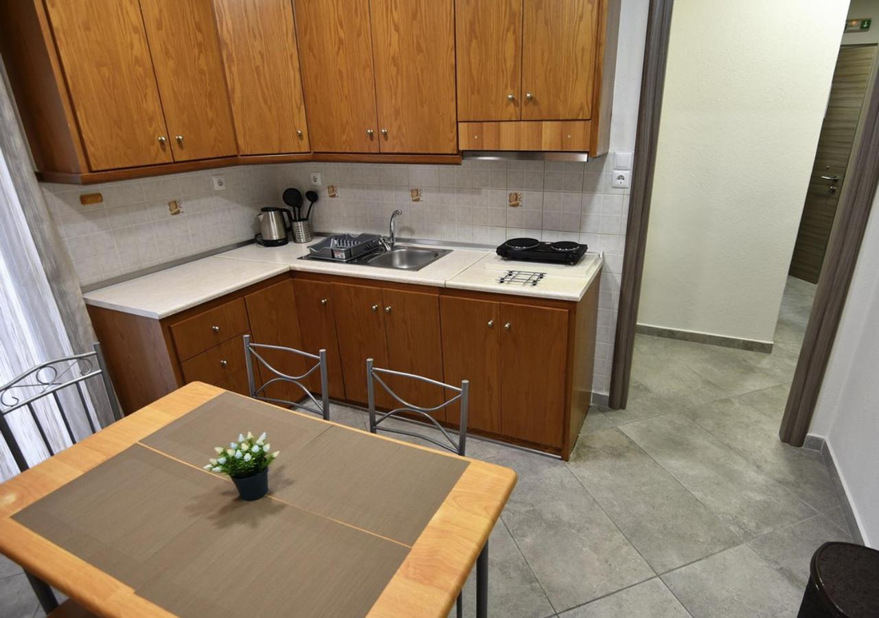 Apartament Vayia *